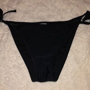 XHILARATION BIKINI BOTTOMS BLACK SIZE MEDIUM